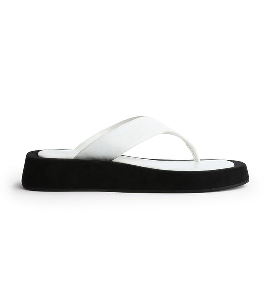 White Tony Bianco Ives Milk Capretto 3.5cm Thong Sandals | UILND64109